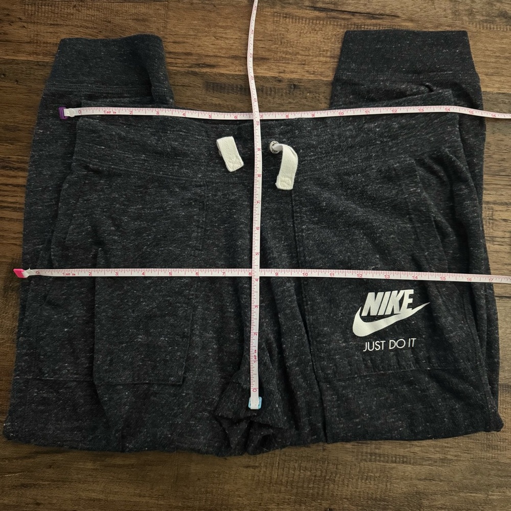 Nike Charcoal Gray Jogger Sweatpants Drawstring Logo Lounge Athletic Size Small - Picture 7 of 12